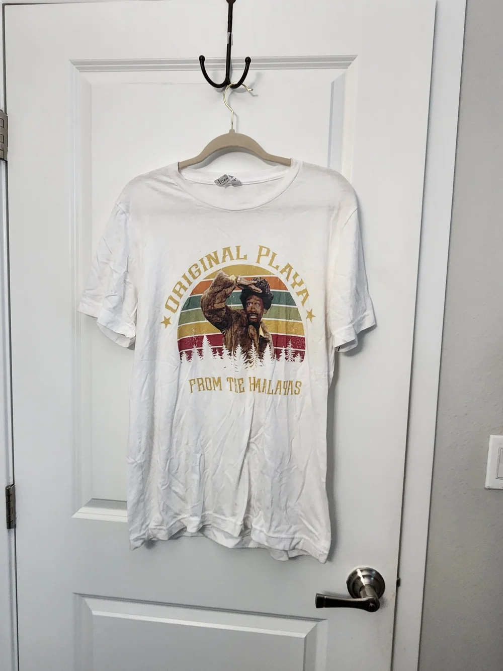 Vintage-Inspired White Graphic Tee - Original Playa
